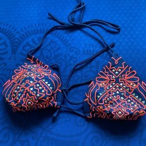 XHILARATION gray and orange bikini top
